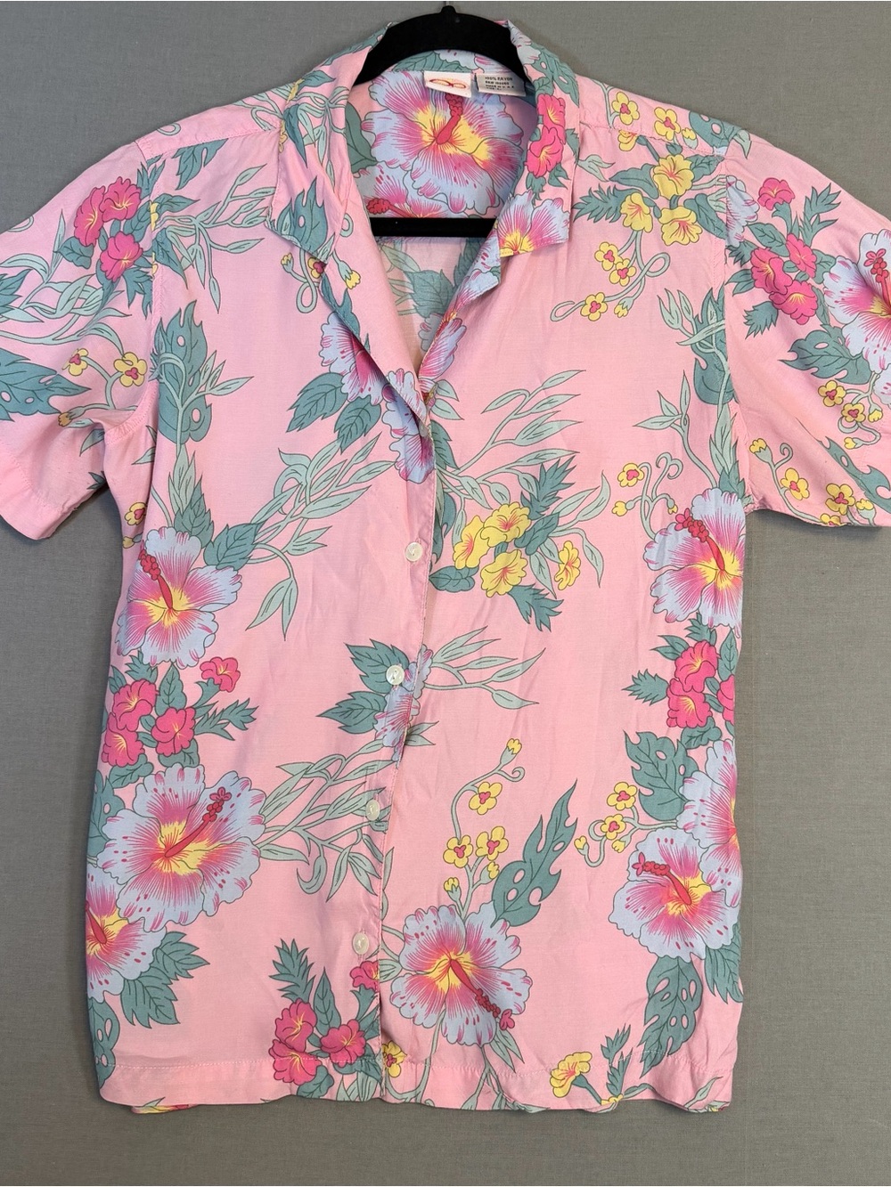 Vintage 90s OP Pink Floral Short-Sleeve Button-Down Shirt Women’s Sz L